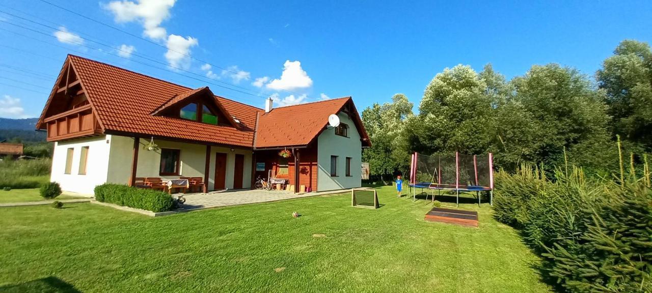 Ubytovanie U Huberta Besenova Bagian luar foto
